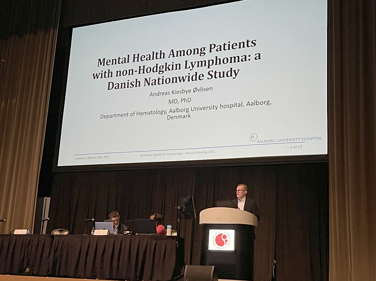 Andreas Øvlisen præsenterer på ASH 2021
