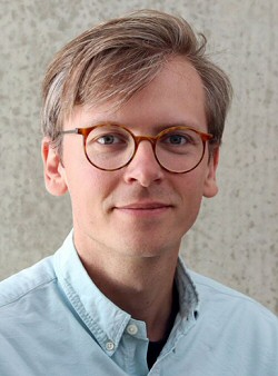 Daniel T Krisensen