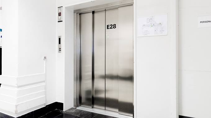 Elevator til 2. sal